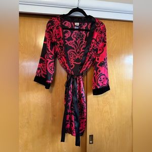 IN BLOOM ROBE